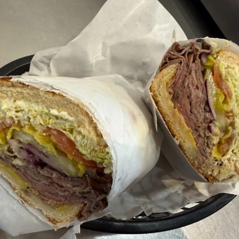 Roast Beef Sandwich Delight